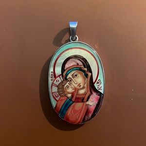 Mother and child pendant